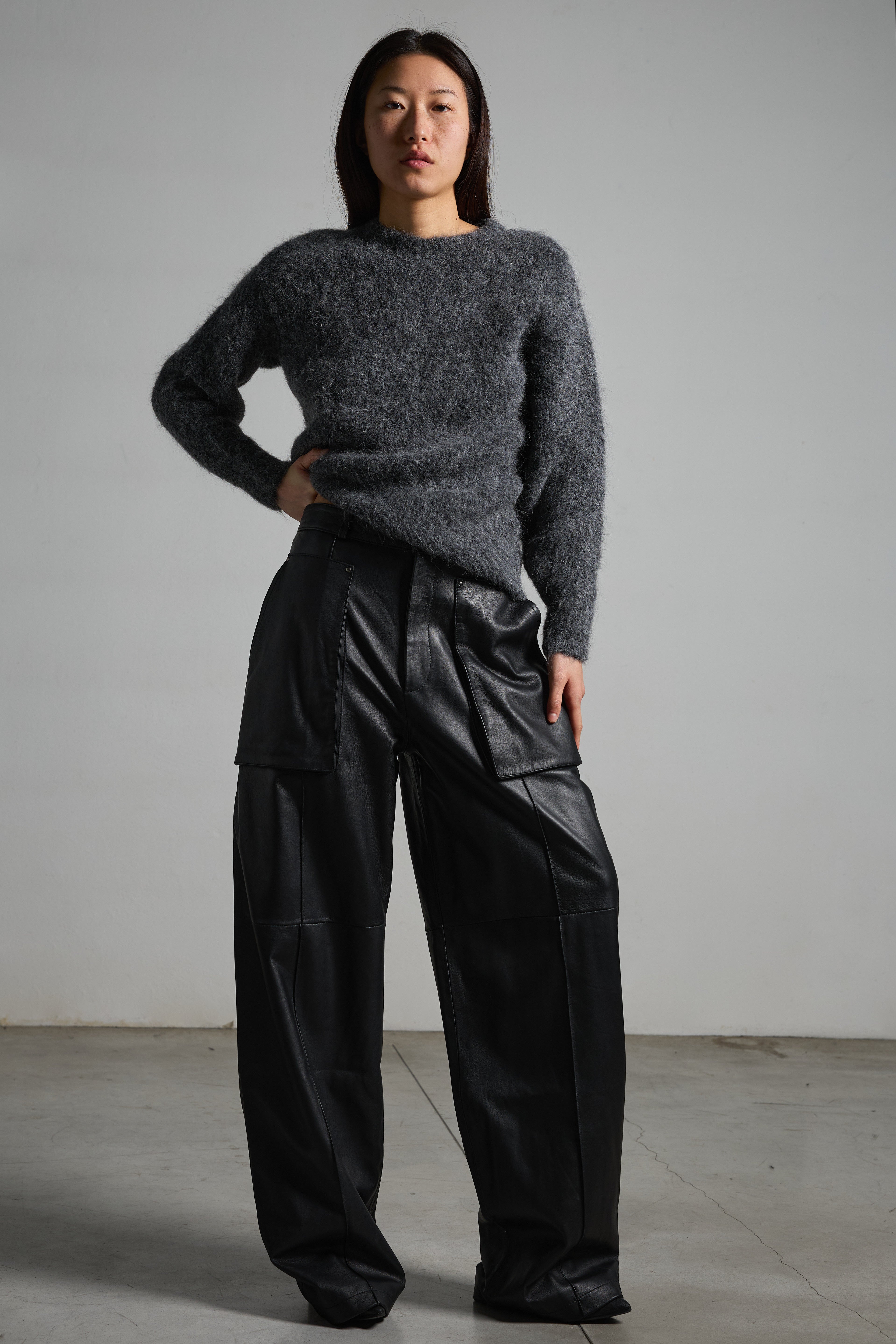 Pantaloni donna in vera pelle e tessuto LPA043