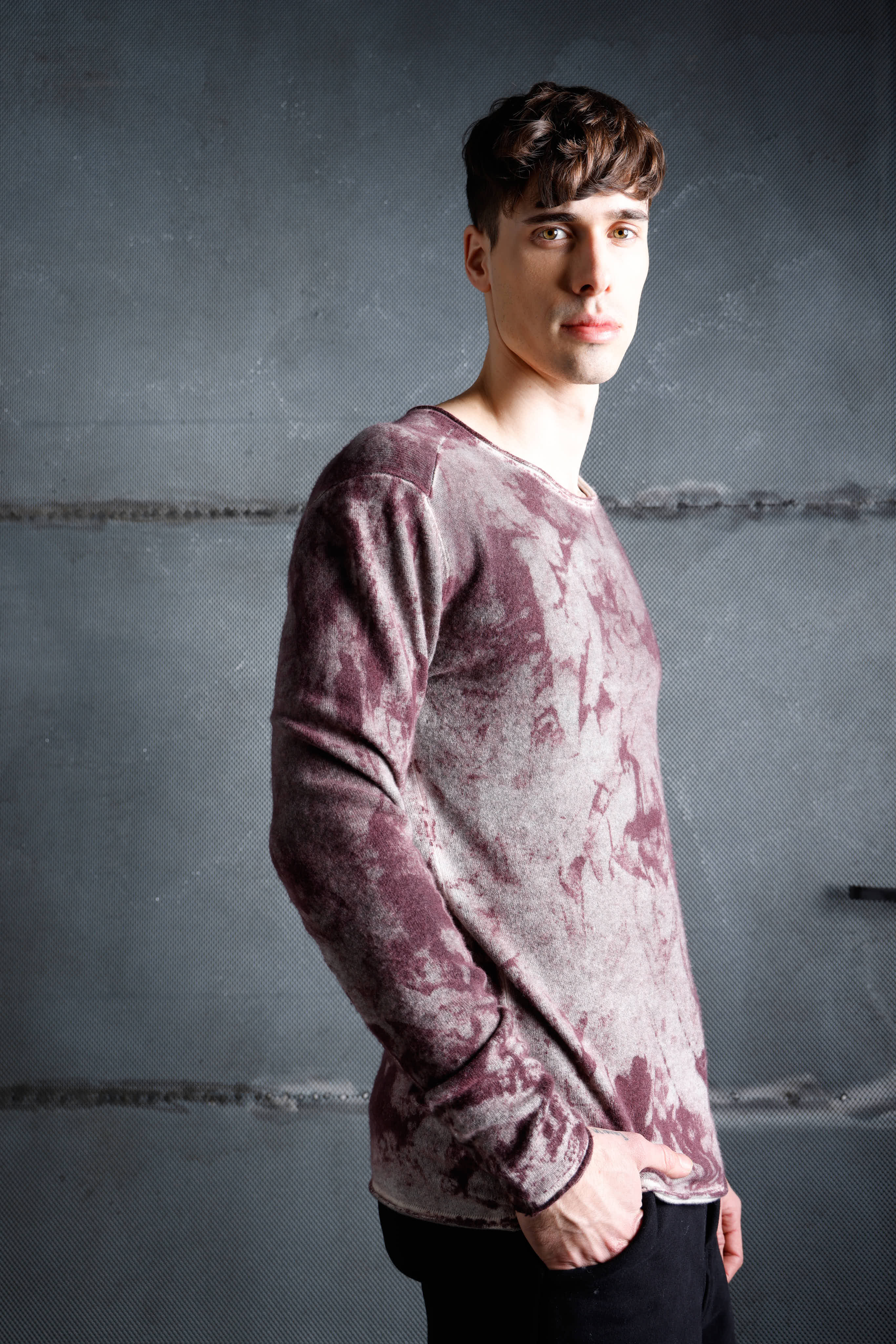 Man cashmere sweater MKN031 SHADED 2