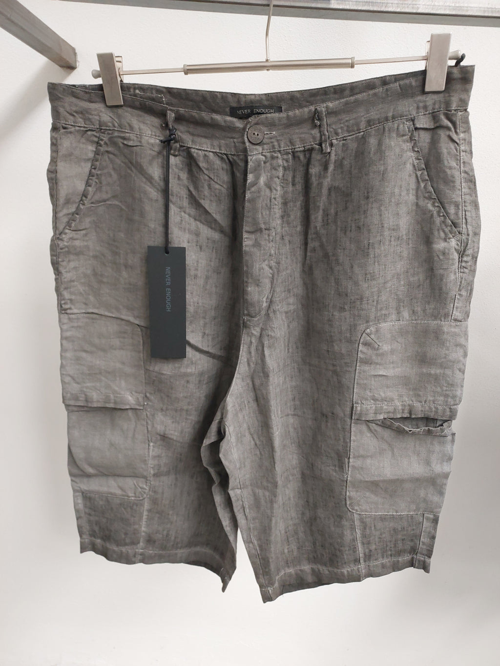 Men's linen Bermuda shorts with side pockets MBE012 COAT