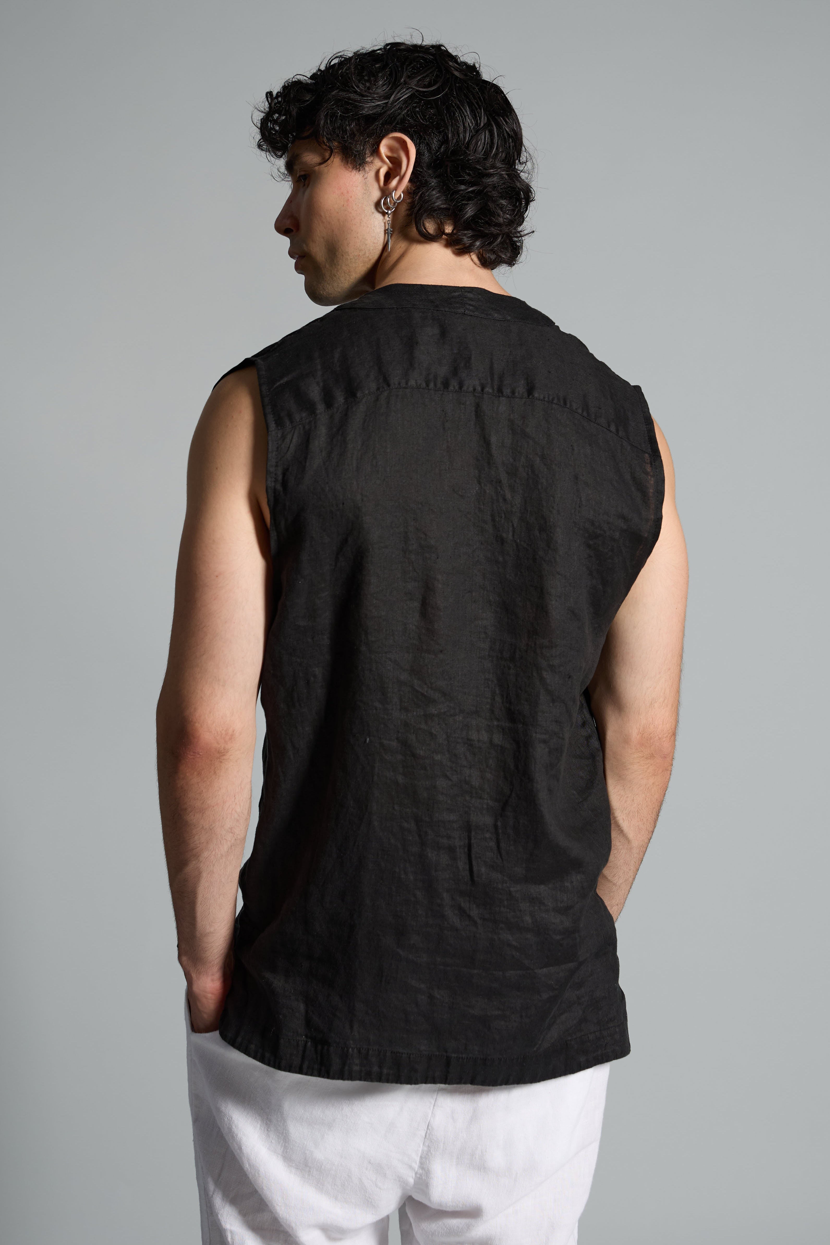 Gilet uomo 100% lino MBW006