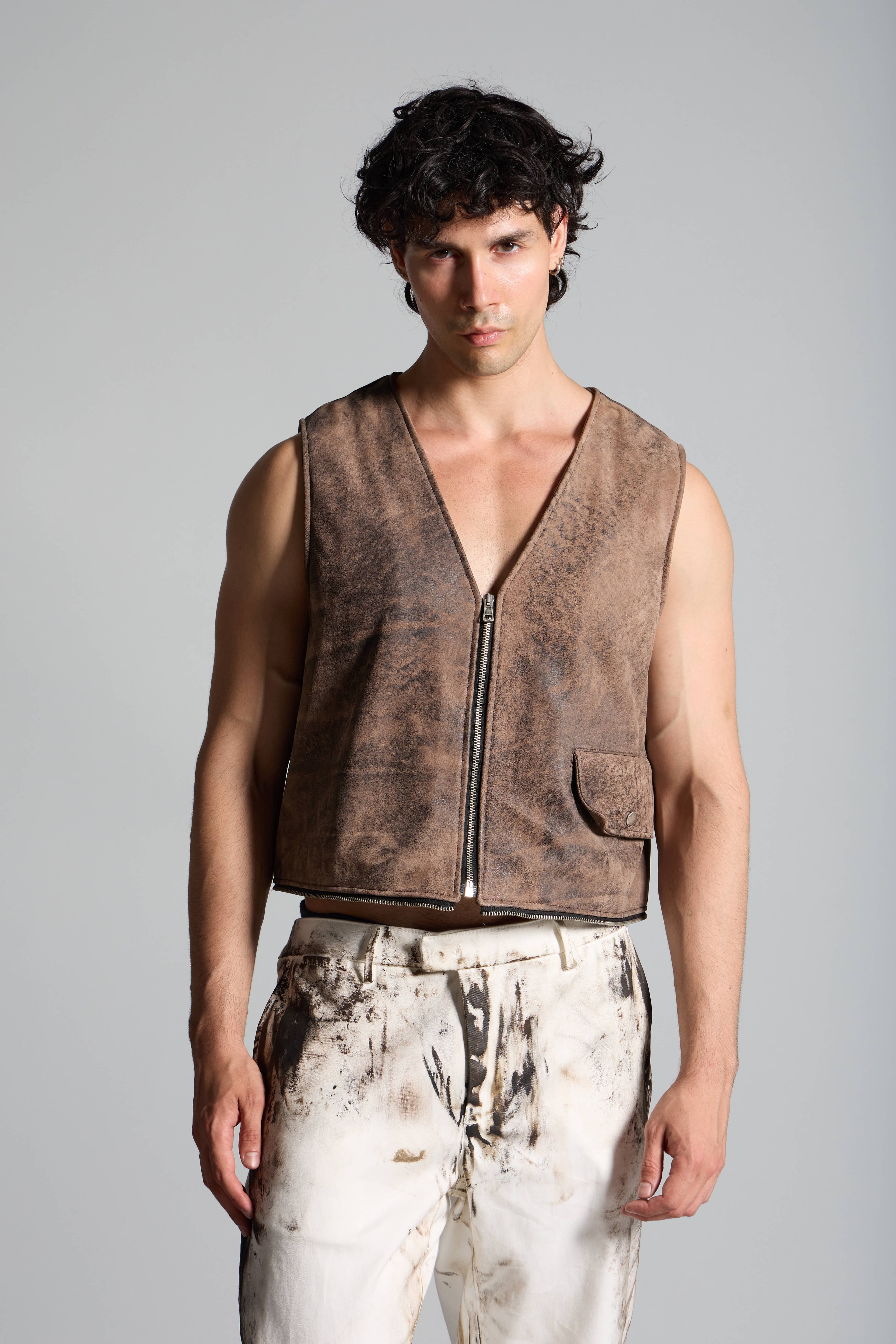 Gilet uomo in pelle con marsupi removibili MBW003 LT-44