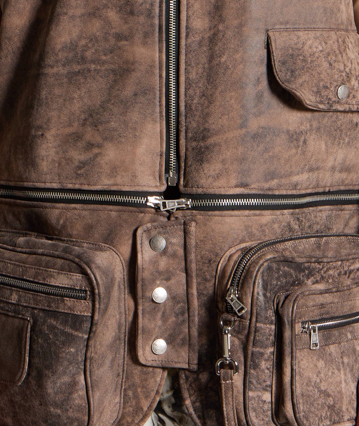 Gilet uomo in pelle con marsupi removibili MBW003 LT-44