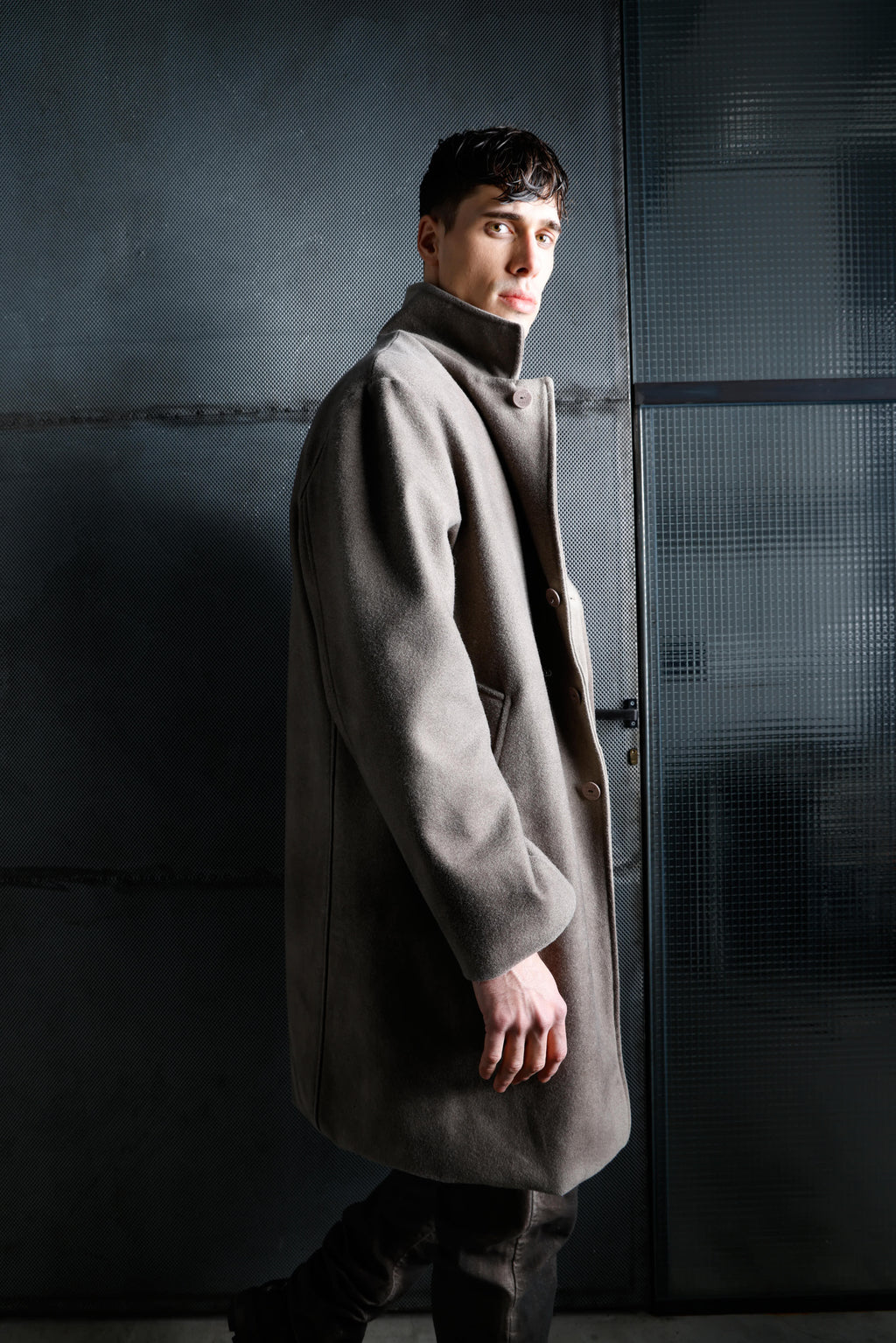 Cappotto uomo tinto in capo MCO003