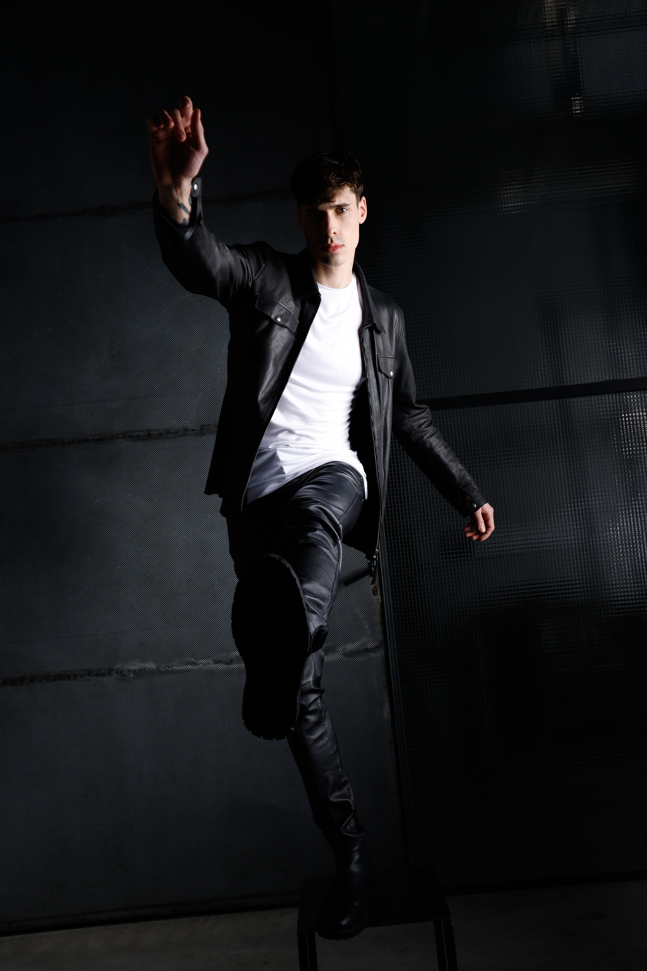 Genuine leather jacket MJL047