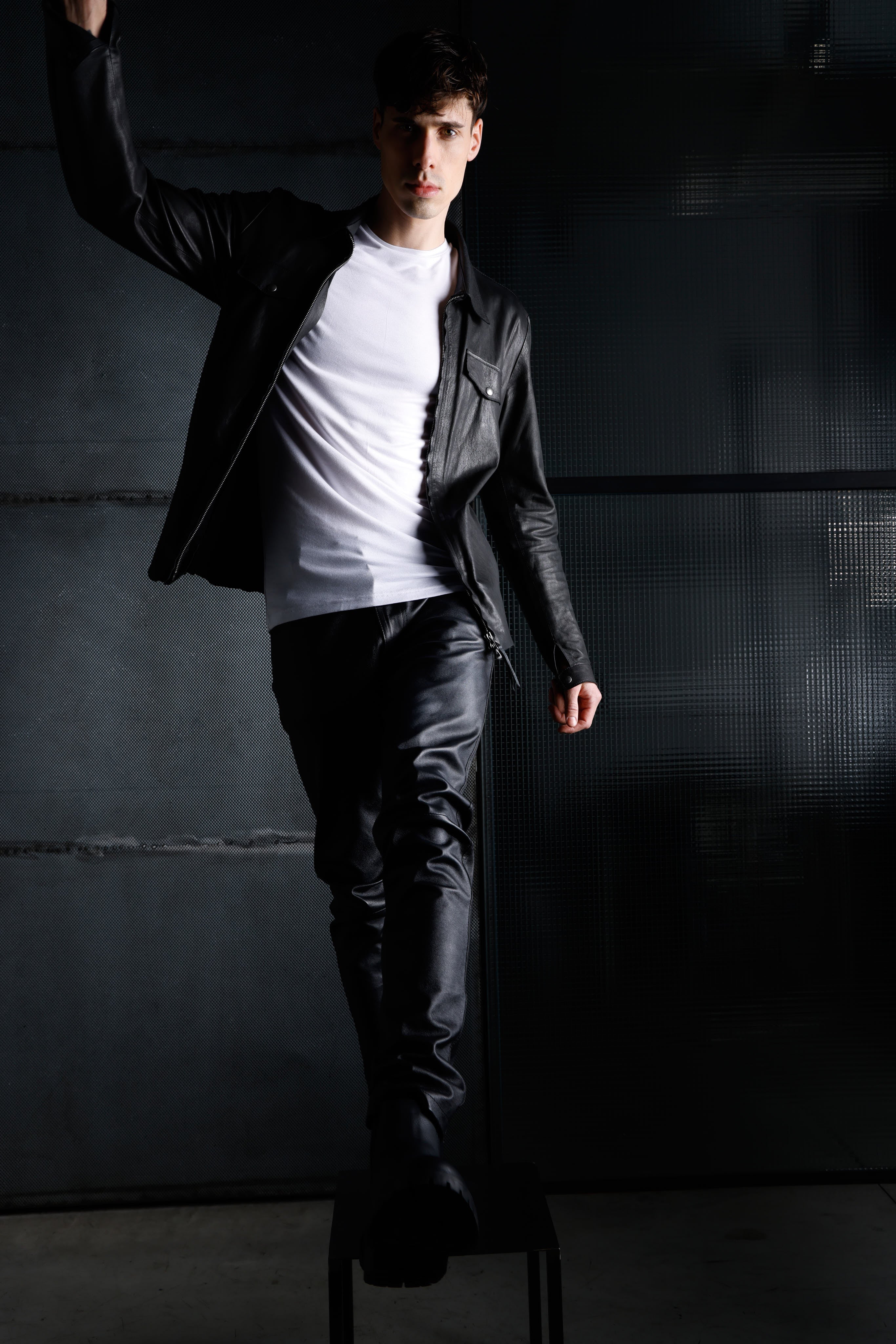 Genuine leather jacket MJL047