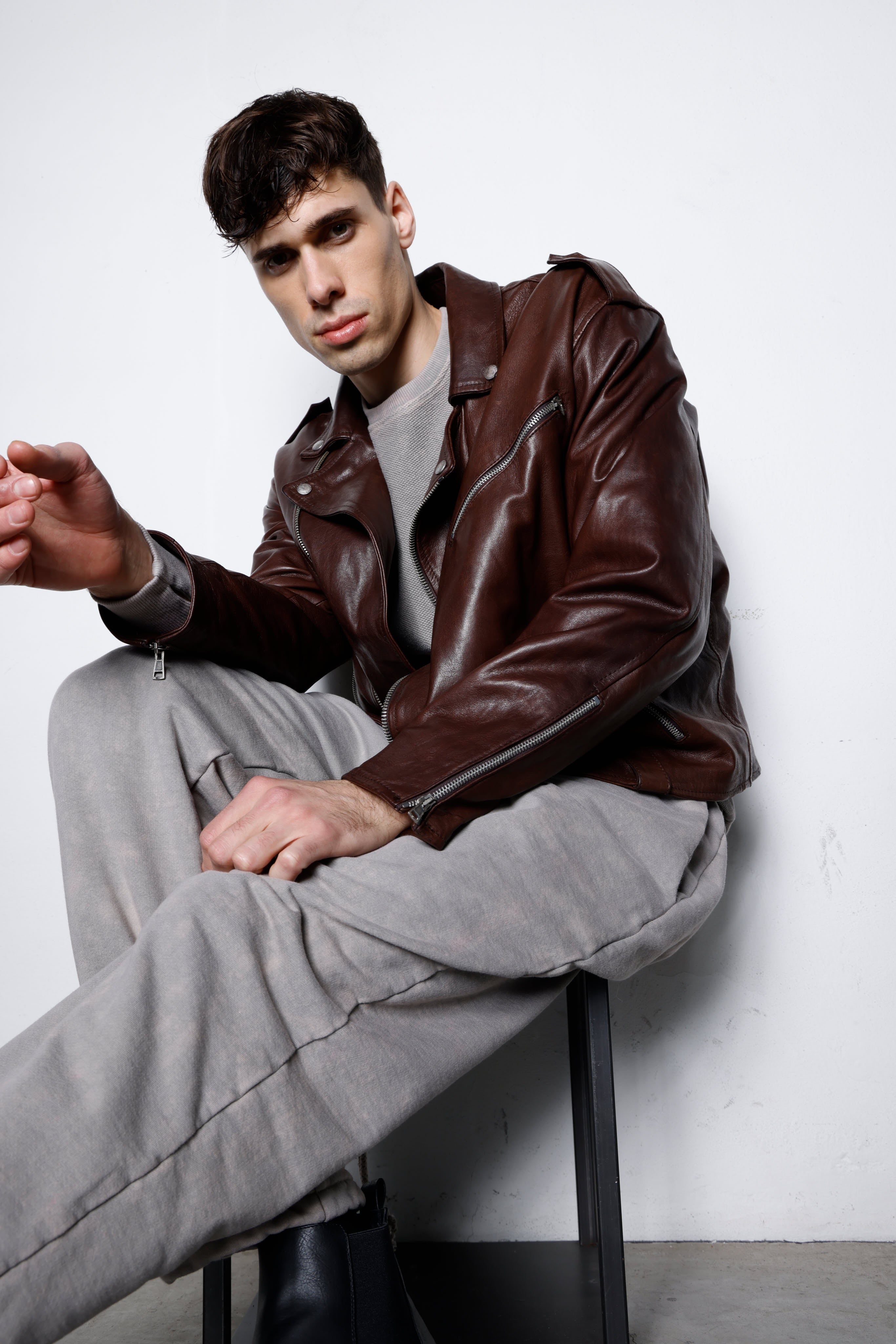Genuine leather jacket MJL072