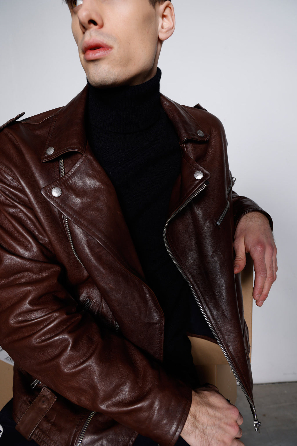 Genuine leather jacket MJL072