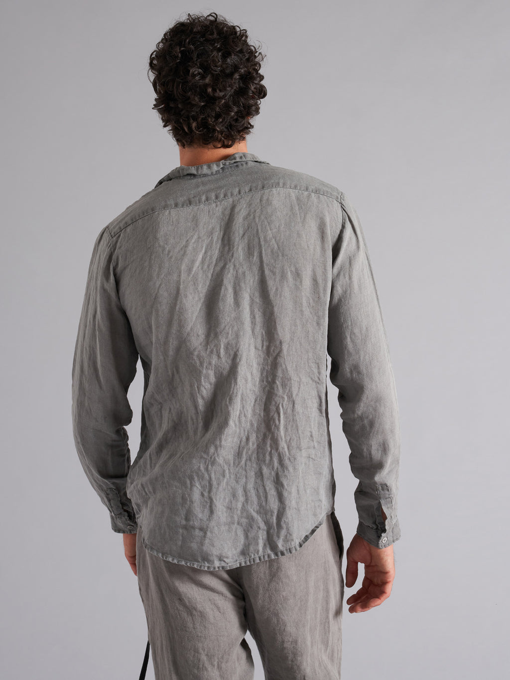 Camicia in lino a maniche lunghe MSL024