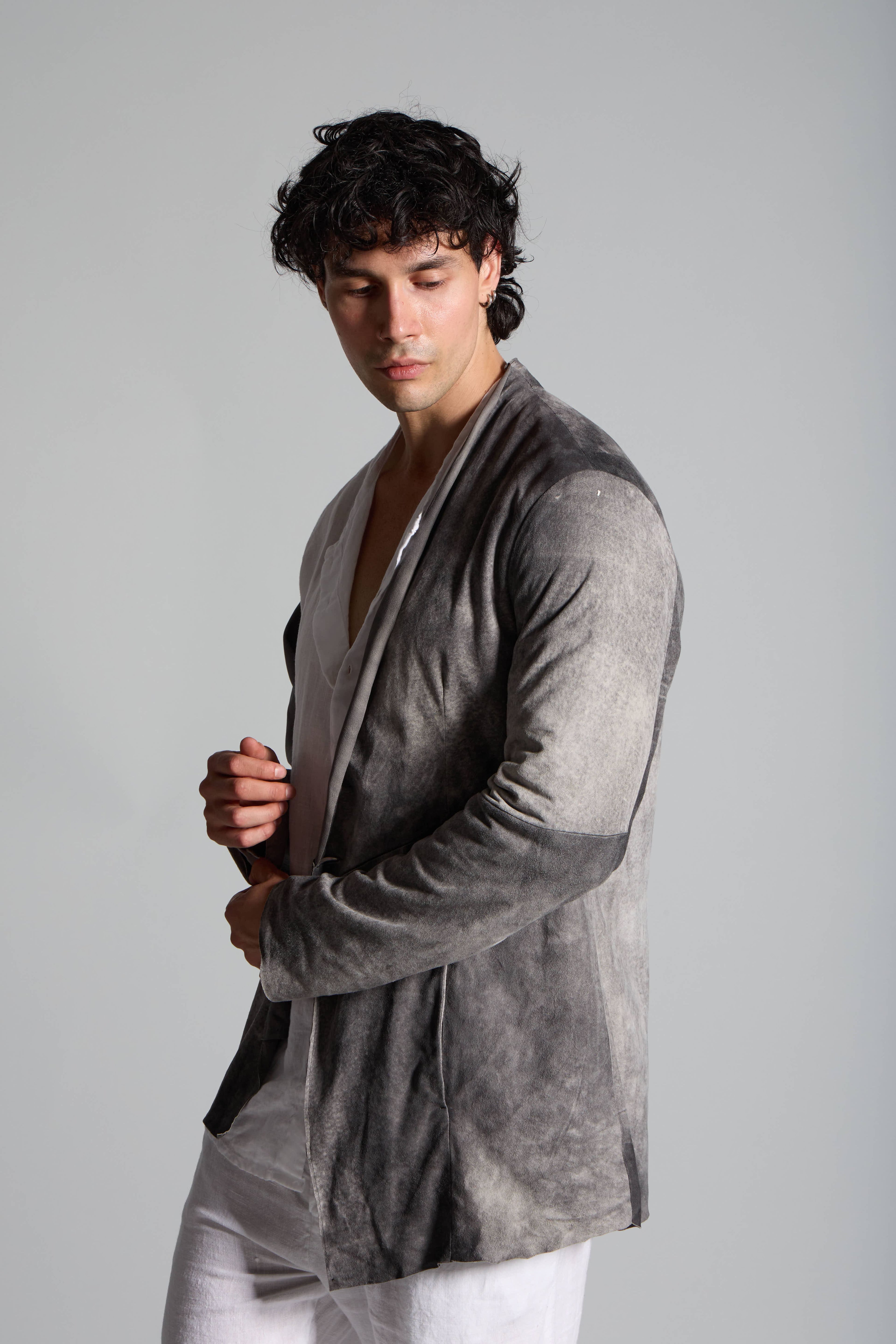 Giacca in pelle scamosciata con finitura hand-dyed MJL040 LT-43