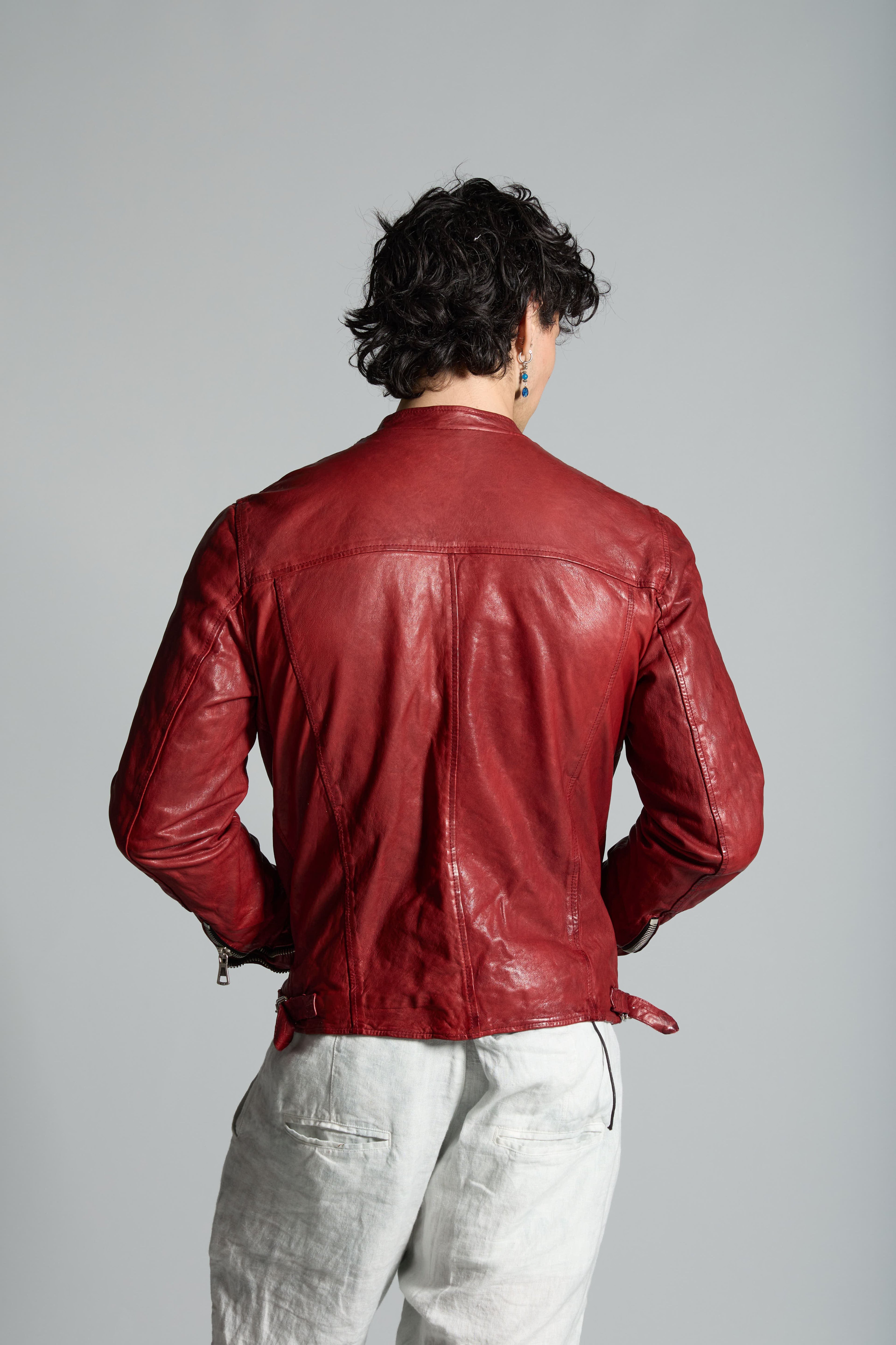 Giacca in pelle con collo alla coreana e zip frontale MJL078 LT-01